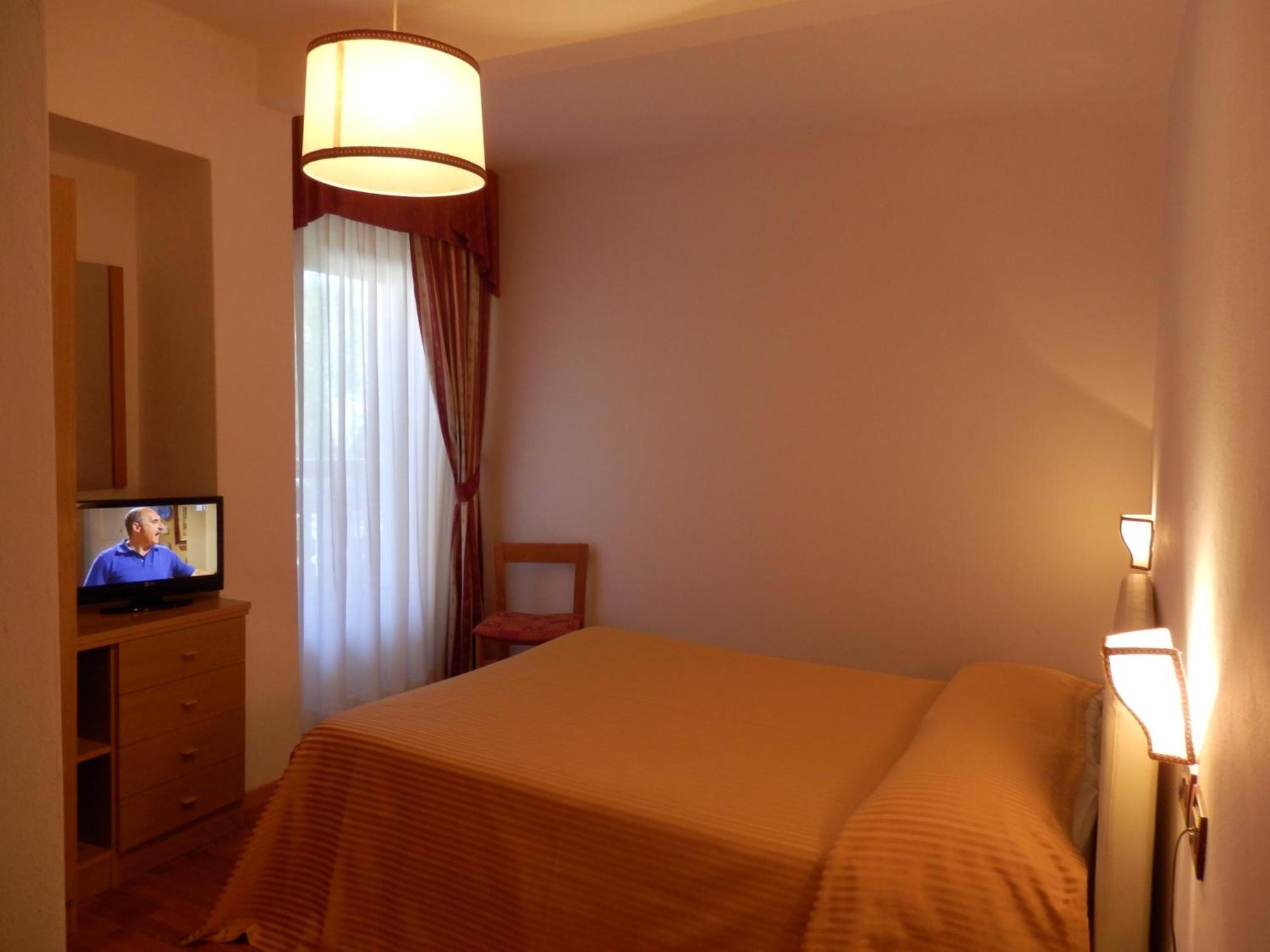 Hotel Dolomiti Vattaro Room photo
