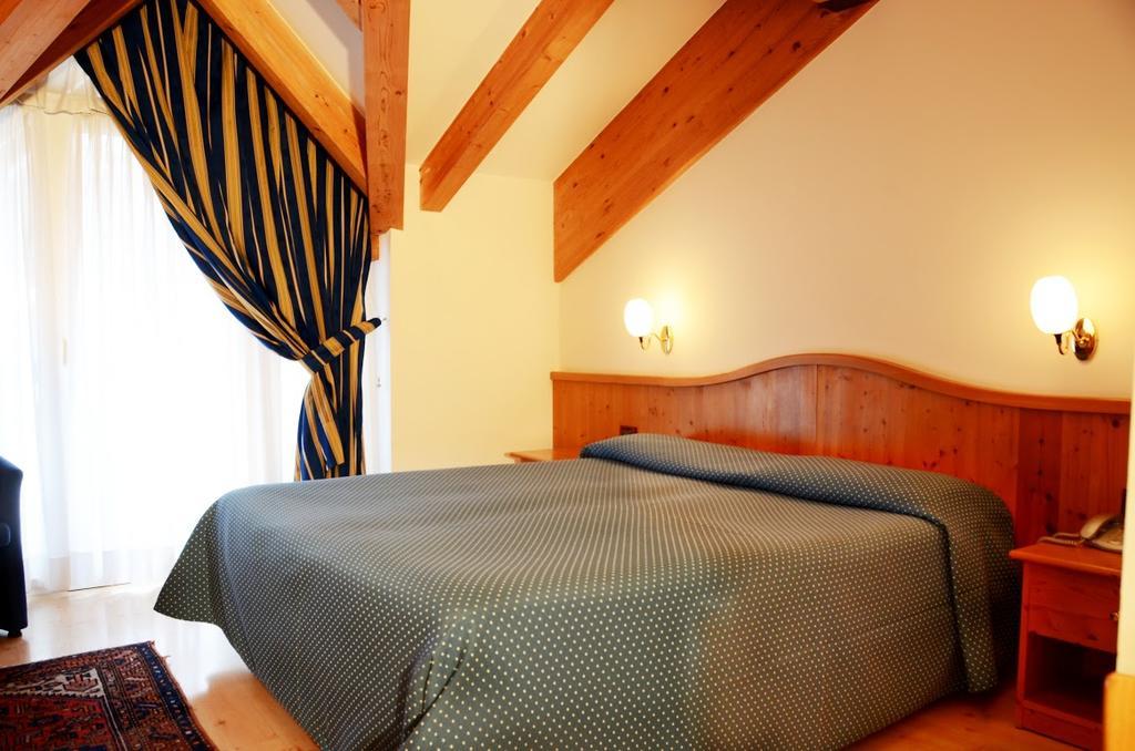 Hotel Dolomiti Vattaro Exterior photo